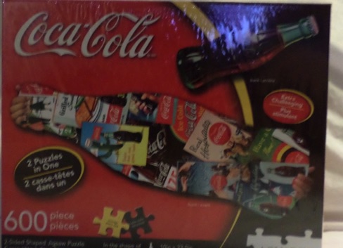 2507-1 € 17,50 coca cola puzzle 600 stukjes  tweezijdig te leggen